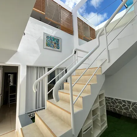 Feriehus Casa Seaview Puerto del Carmen (Lanzarote)